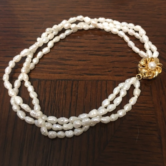 Jewelry - Freshwater Pearl Bracelet